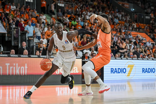 不勒斯注入 不勒斯注入